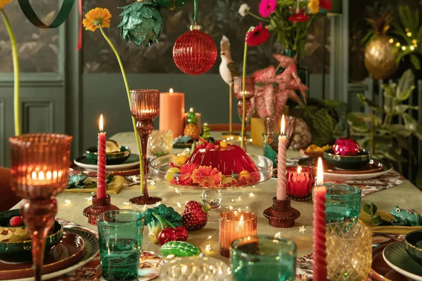 🎅❄️ Family coming into town? Planning a holiday party, dinner party, or family celebration?

Let us host your most meaningful moments this season.

✨ Choose from:

&bull; 1-day event packages perfect for dinners, parties, reunions
&bull; Multi-day p